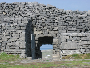 Wall inside Dun Aengus
