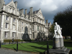 Trinity College, Oscar Wilde Statue, Dublin